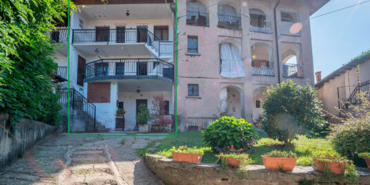 ARMENO Casa su tre livelli nel centro di Sovazza