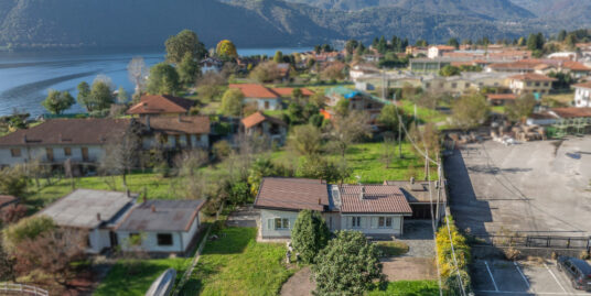 PETTENASCO Villetta con giardino privato presso “Villaggio Pescone” con spiaggia e accesso al lago